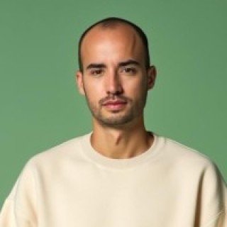 Ivan Mariblanca Flinch